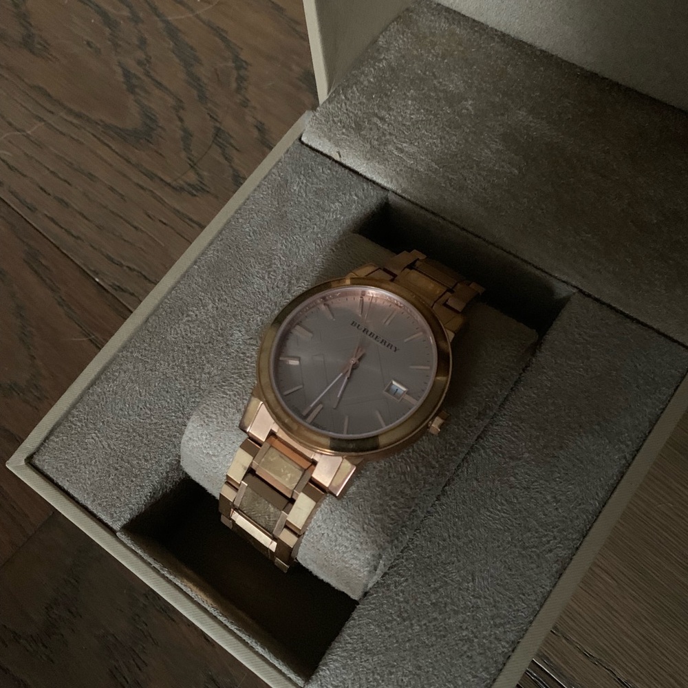 Burberry Rose Gold Heritage Watch
